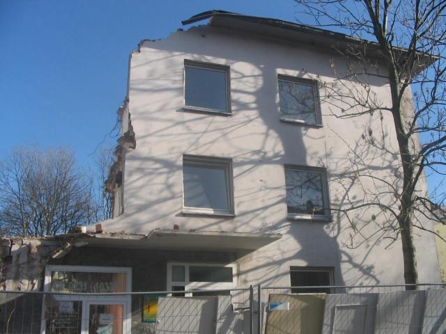2007/02/post-828-1171838013_thumb.jpg