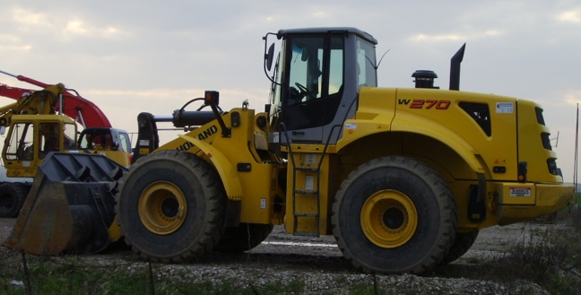 New Holland Construction/CNH Global Post-1559-1175011847