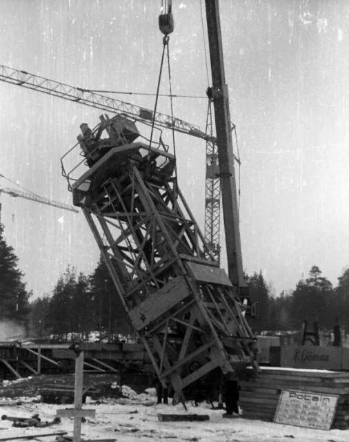 Potain_645_Olari1.jpg
