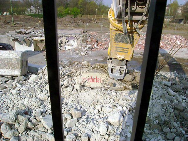 2007/04/post-701-1175851196_thumb.jpg