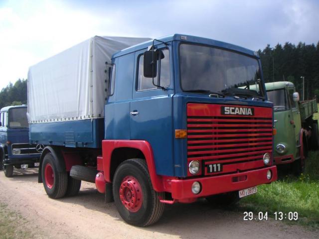 Scania_111_SZM_4x2.JPG