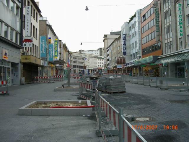 016.JPG