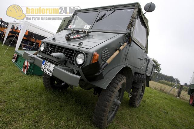 schleppertreffen_venner_berg_2007_unimog_027.jpg