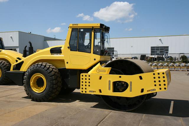 bomag_03.jpg