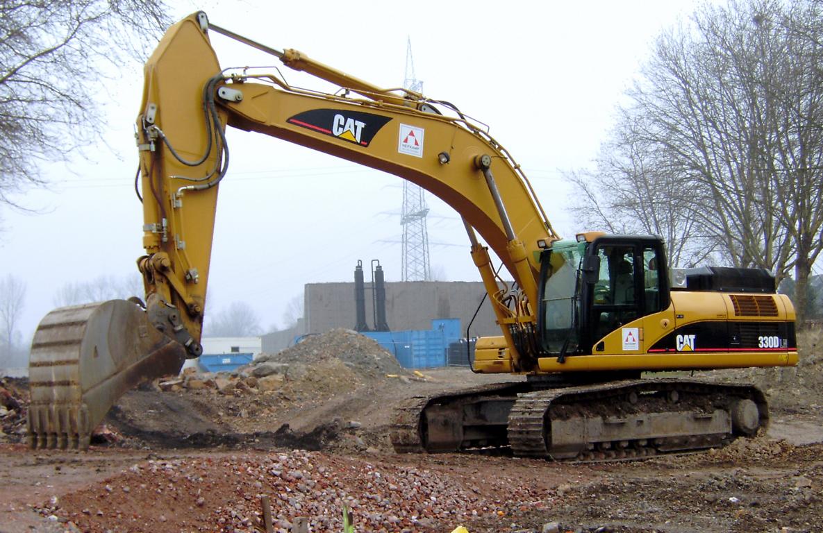 Полноповоротный экскаватор бу. Caterpillar 330 (гидромолот). Экскаватор Катерпиллер 330 с гидромолотом. Гидромолот для Cat 330. Экскаватор полноповоротный колесный Катерпиллер.