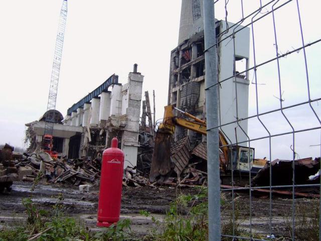 2007/11/post-6467-1195235941_thumb.jpg