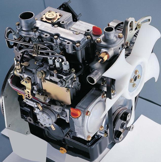 yanmar_mm_engine_01.jpg