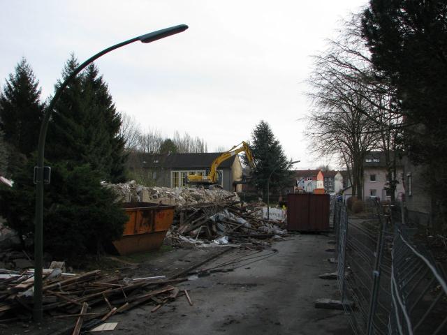 abriss_gewo_14_01_08_003.jpg