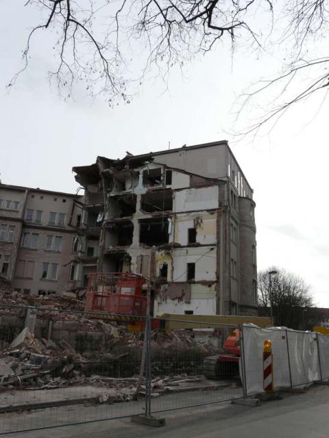 2008/02/post-144-1203858045_thumb.jpg