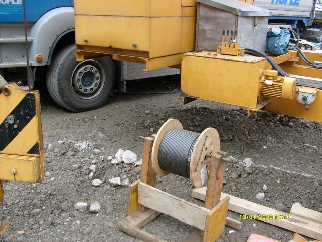 Liebherr_35KR_005.jpg