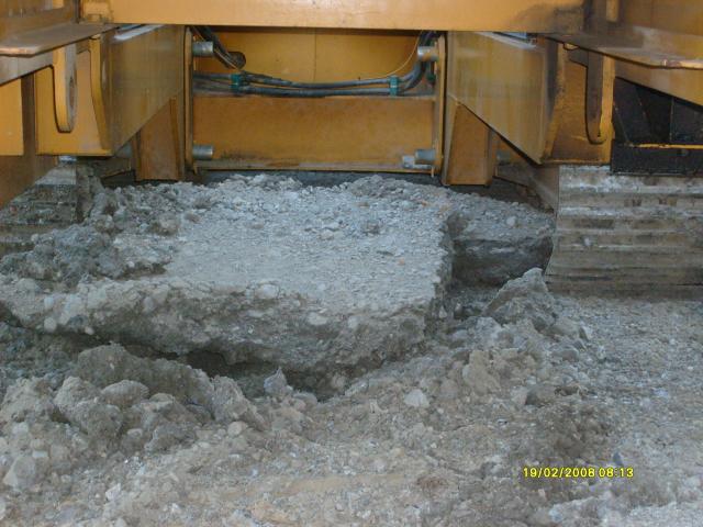 Liebherr_35KR_Fahraktion_008.jpg