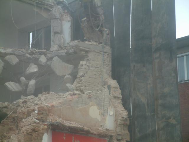 2008/02/post-5164-1204047138_thumb.jpg