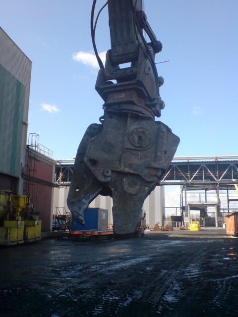 2008/03/post-8041-1206566189_thumb.jpg