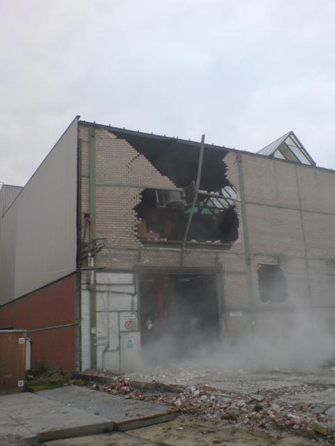 2008/03/post-8041-1206796876_thumb.jpg