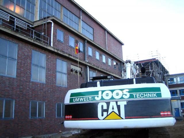 2008/04/post-701-1208714351_thumb.jpg