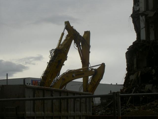 2008/04/post-7525-1208195074_thumb.jpg
