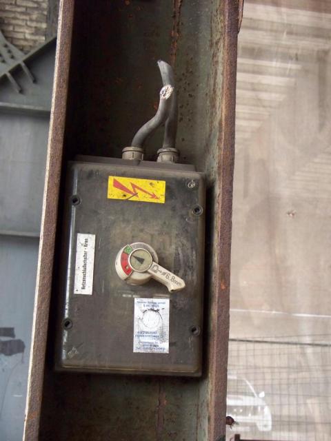 2008/05/post-6467-1211129130_thumb.jpg