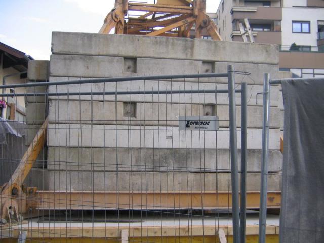 2008/06/post-6958-1214640036_thumb.jpg
