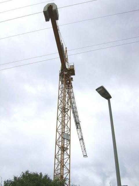 Liebherr_30LC__1_.JPG