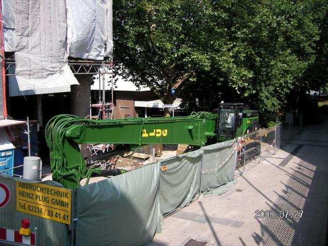 2008/07/post-5864-1217175100_thumb.jpg