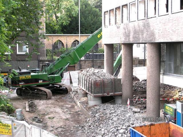 2008/08/post-5864-1218452604_thumb.jpg