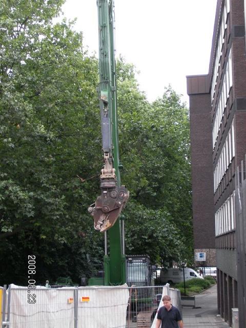2008/08/post-5864-1219508295_thumb.jpg