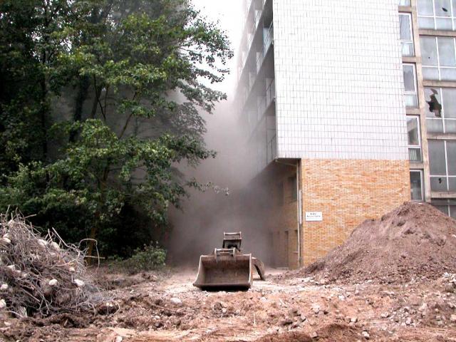2008/08/post-701-1219866150_thumb.jpg
