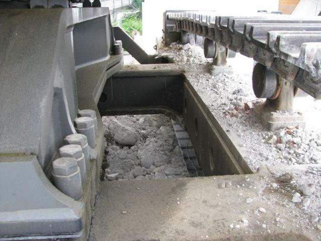 PC1250__32_.JPG