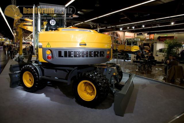 liebherr_05.jpg