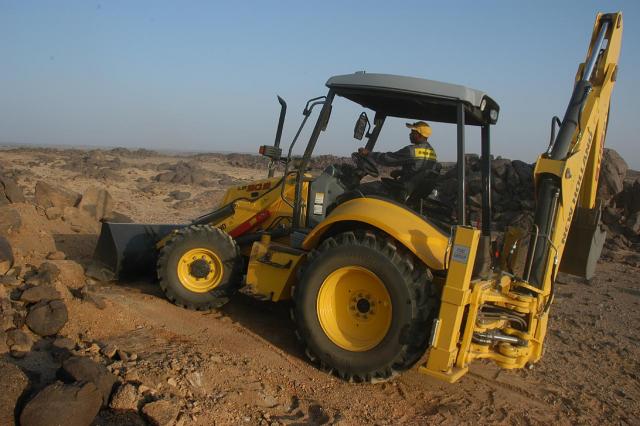 new_holland_sudan_06.jpg