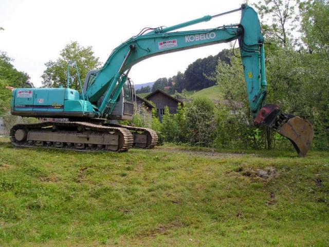 Kobelco_Raupe_SK210LC_6__Stoll__Bild_1.jpg