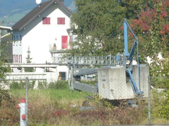 012.JPG