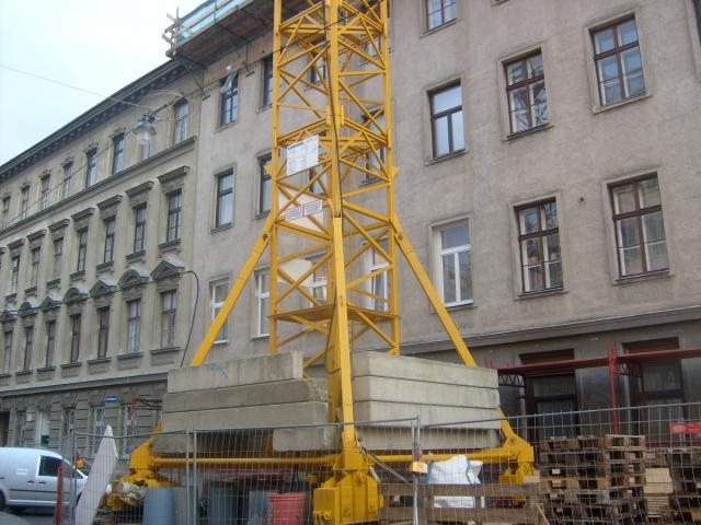 033.JPG