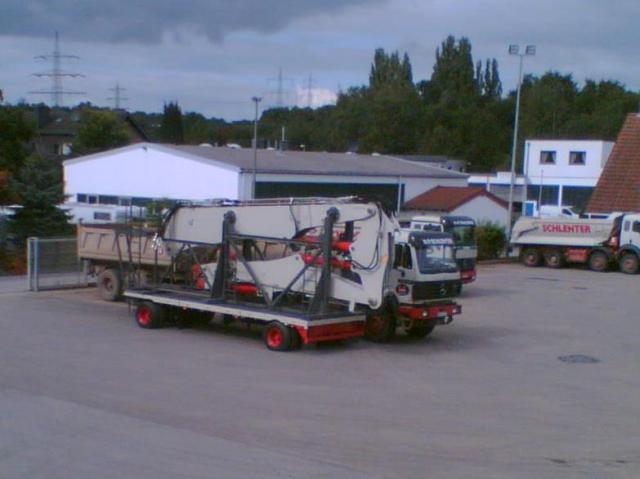 2008/11/post-3072-1227533112_thumb.jpg