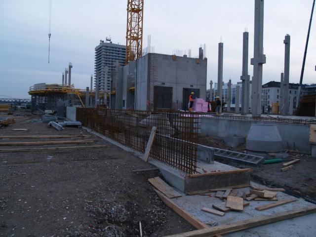 PB040400.JPG