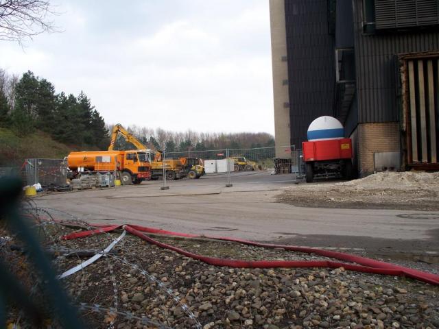 2008/11/post-6467-1227976483_thumb.jpg