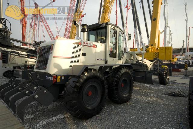 bauma_china_2008_xcmg_28.jpg