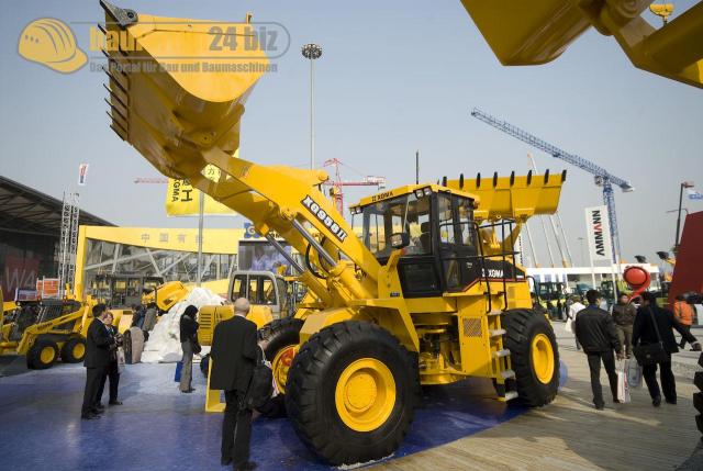 bauma_china_2008_xgma_10.jpg