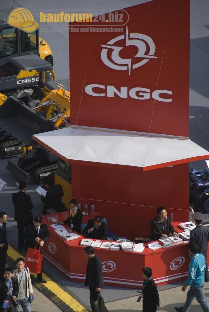 bauma_china_2008_cngc_01.jpg