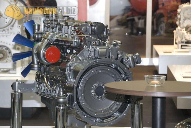 bauma_china_2008_deutz_03.jpg
