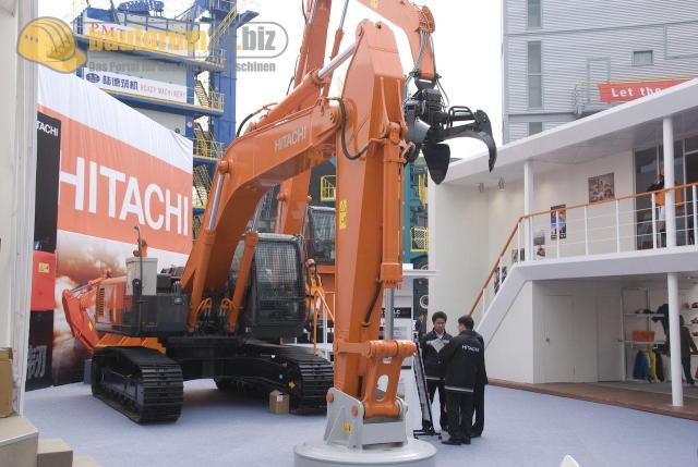 bauma_china_2008_hitachi_09.jpg