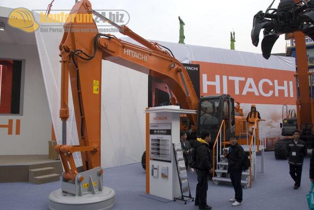 bauma_china_2008_hitachi_10.jpg