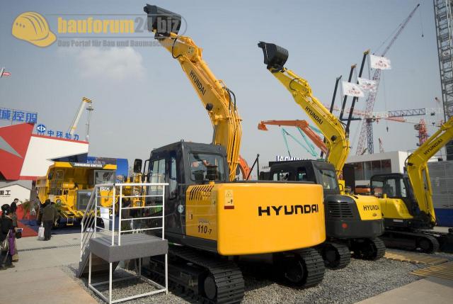 bauma_china_2008_hyundai_12.jpg