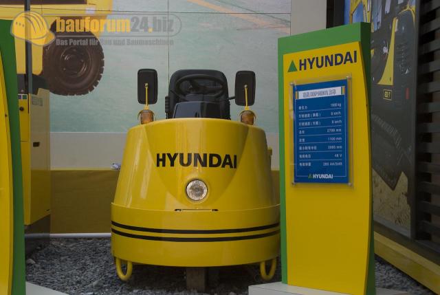 bauma_china_2008_hyundai_19.jpg