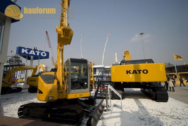 bauma_china_2008_kato_08.jpg