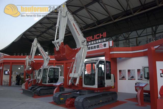 bauma_china_2008_takeuchi_04.jpg