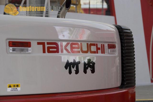 bauma_china_2008_takeuchi_08.jpg