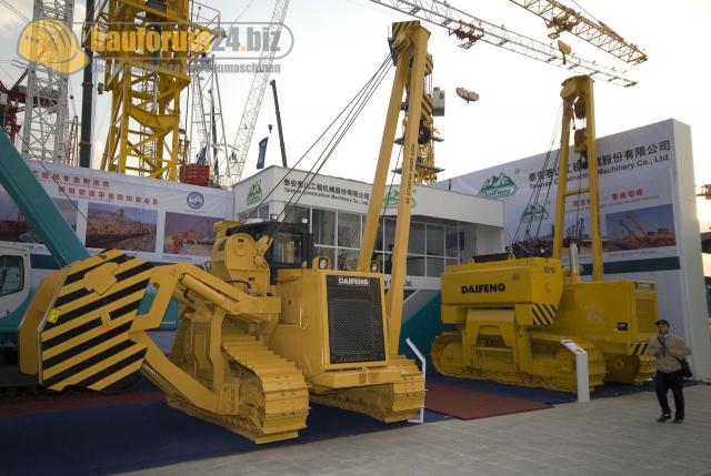 bauma_china_2008_daifeng_01.jpg