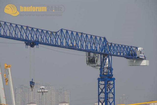 bauma_china_2008_comansa_01.jpg