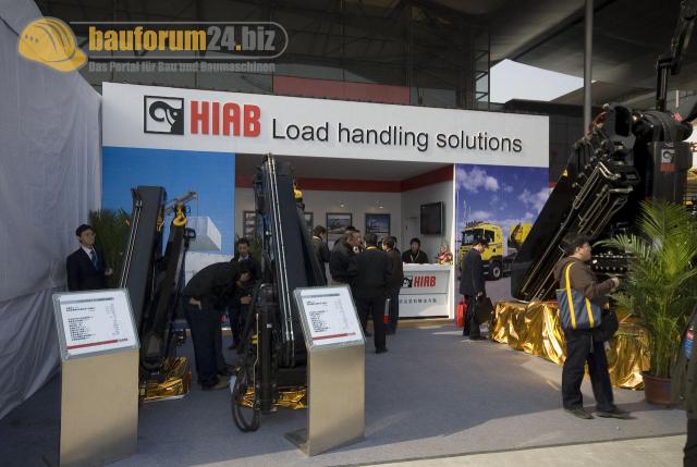 bauma_china_2008_hiab_01.jpg